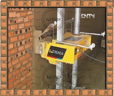 Cement Wall Portable Auto Render Machine 2.2Kw For Mortar Spray Plaster Single Phase